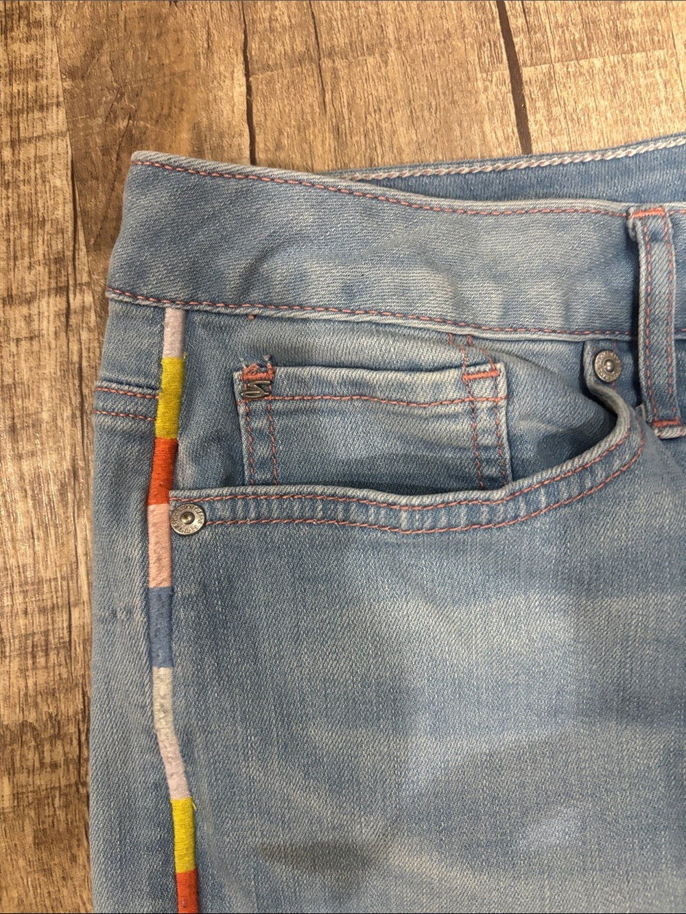 Seven7 Light Blue Denim Shorts with Rainbow Side Trim Frayed $20.00 - Picture 6 of 8